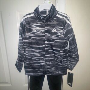 Adidas Black and Gray 2-Piece Tracksuit  (size 4T)